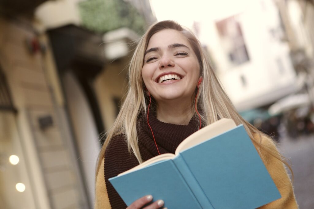 AiutoTesi24 - Consulenza Universitaria e Aiuto Tesi di Laurea